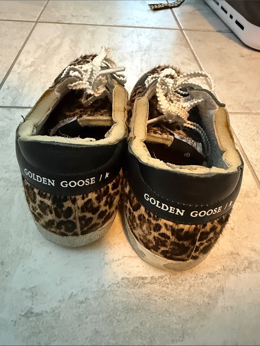 Golden Goose Leopard Print Sneakers with White Star and Laces - Picture 3 of 4